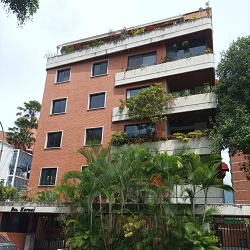 Alquiler Apartamento San Marino, Campo Alegre, excelente ubicación, Caracas