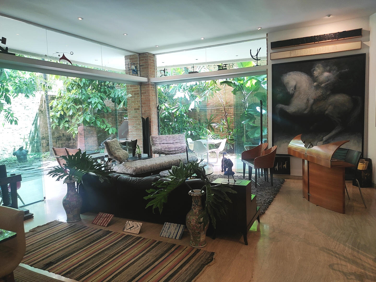 Alquiler apartamento Planta Baja, totalmente amoblado, en exclusivo conjunto Residencias Premiere Country, jardín propio.