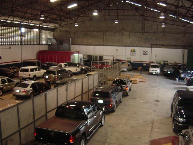 Se vende Galpn industrila Avenida Rmulo Gallegos, urbanizacin Montecristo