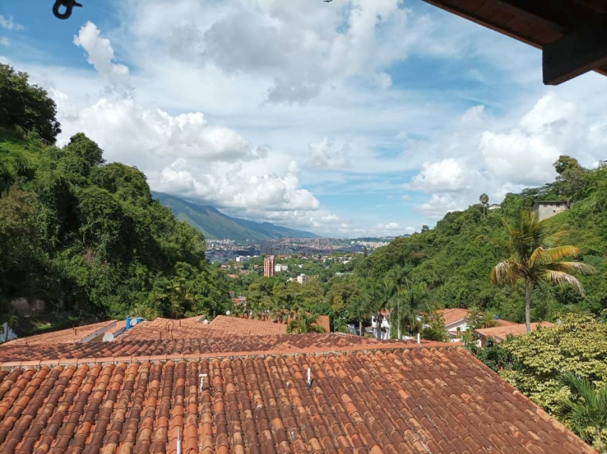 Venta Casa Santa Marta Caracas, excelente ubicacin en calle ciega con caseta de control y vigilancia