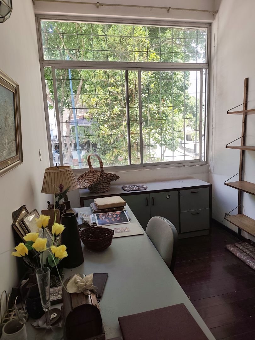 Venta Casa en Santa Marta, Caracas, para remodelar, excelente ubicacin en urbanizacin cerrada con control de acceso.