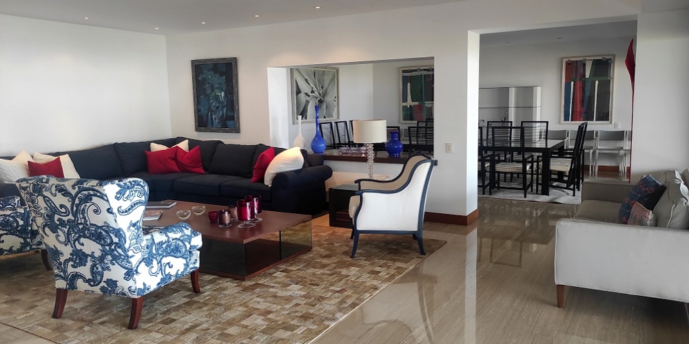 Venta de 3 Fabulosas Casas en el Exclusivo conjunto Caurimare Tepuy. Vistas panor�micas de la ciudad y El Avila, Estricto control de Acceso y Seguridad.