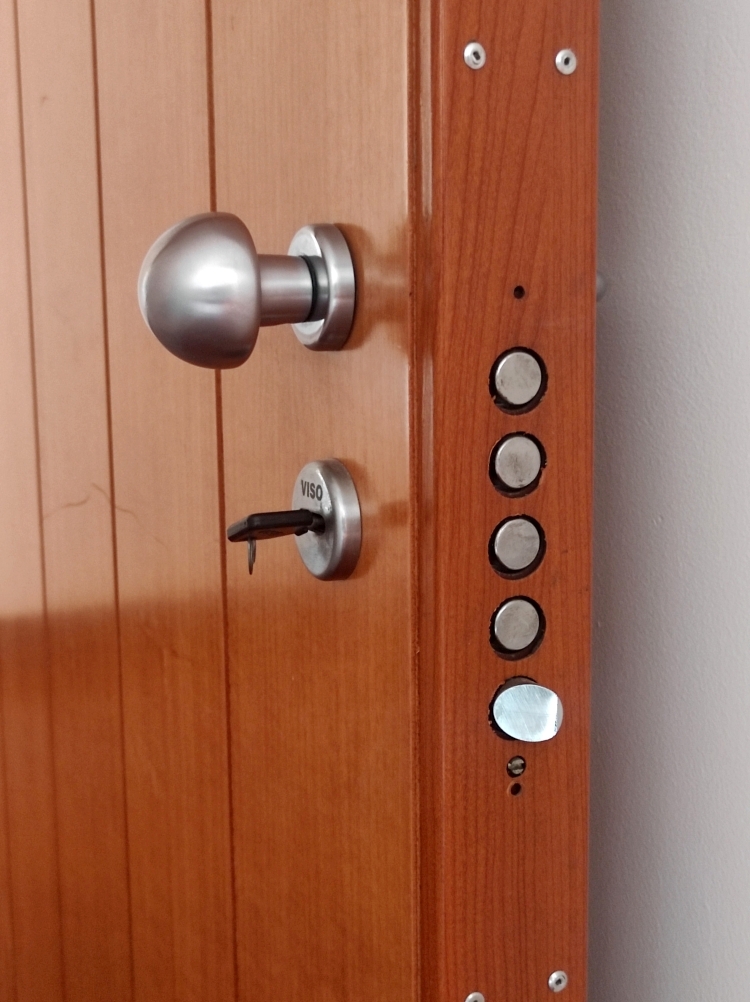 Venta de 3 Fabulosas Casas en el Exclusivo conjunto Caurimare Tepuy. Vistas panor�micas de la ciudad y El Avila, Estricto control de Acceso y Seguridad.