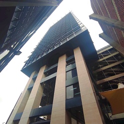 Oficina/Casa Comercial, Venta � Alquiler, impecable, actualizada con lo �ltimo en materiales y tecnolog�a, excelente ubicaci�n