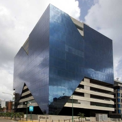 Alquiler Oficina Las Mercedes, Torre "MSA", Recepci�n, Oficina Principal o Reuniones. 3 Oficinas independientes, Ba�o, Dep�sito, Area archivos y copiado. 1 puesto de estacionamiento propio. Vista panor�mica, inmejorable ubicaci�n.