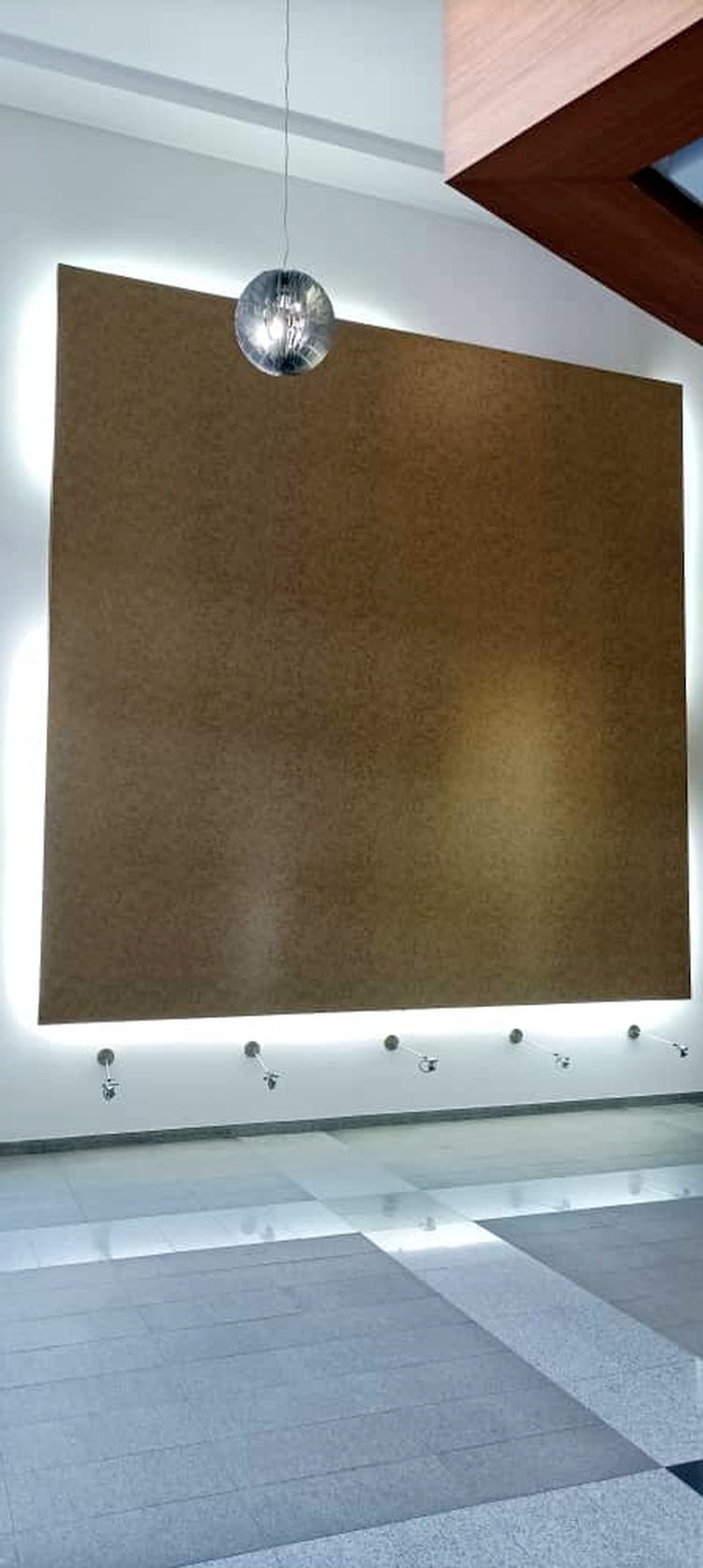 En Venta piso completo en en Centro Galip�n, en El Rosal, impecable conjunto de oficinas ubicado en el principal corredor financiero y empresarial de la Capital. https://grupo-tenca.com/index.html