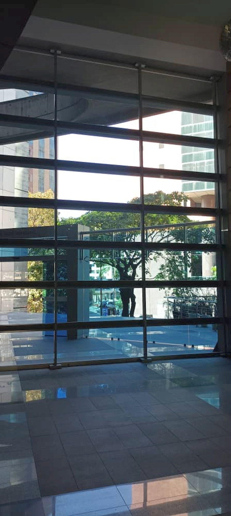 En Venta piso completo en en Centro Galip�n, en El Rosal, impecable conjunto de oficinas ubicado en el principal corredor financiero y empresarial de la Capital. https://grupo-tenca.com/index.html