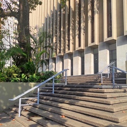 Oficina/Casa Comercial, Venta  Alquiler, impecable, actualizada con lo ltimo en materiales y tecnologa, excelente ubicacin